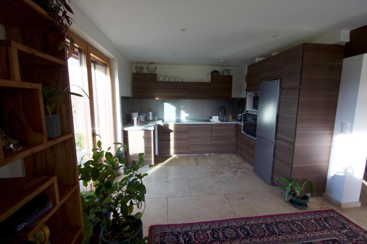 Soukavati Tousbhita Akanishta Keajra Dullin Extérieur photo